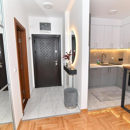 Apartament Apartman Dina Pirot Zewnętrze zdjęcie